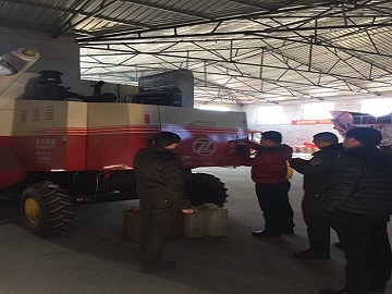雙遼市積極開展春節(jié)期間 農(nóng)機(jī)安全生產(chǎn)宣傳活動(圖文)