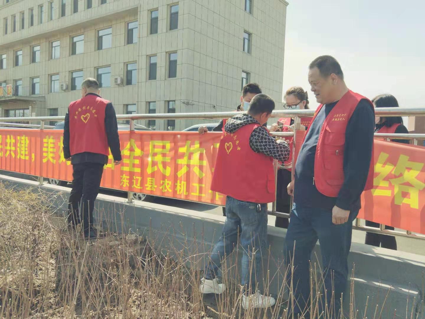 倡樹文明新風(fēng)  爭做文明市民1.jpg