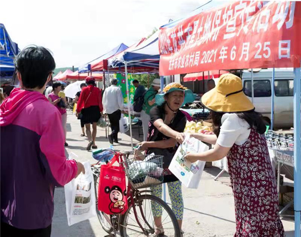 龍井市農(nóng)機(jī)總站積極參加黑土地保護(hù)性宣傳活動(dòng)
