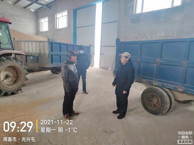 琿春市農(nóng)機(jī)推廣站開(kāi)展農(nóng)機(jī)生產(chǎn)安全檢查工作